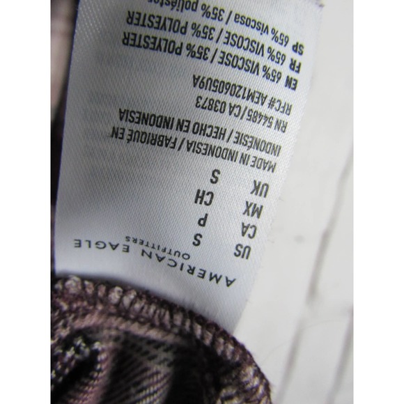 American Eagle Ahh-Mazingly Soft Women's Burgundy Plaid Small Shirt - Picture 5 of 5